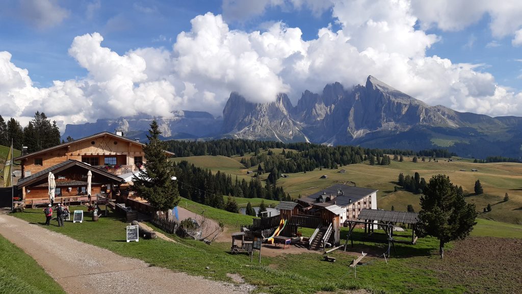 Malga "Schgaguler Schwaige", Alpe di Siusi,Trentino Alto Adige